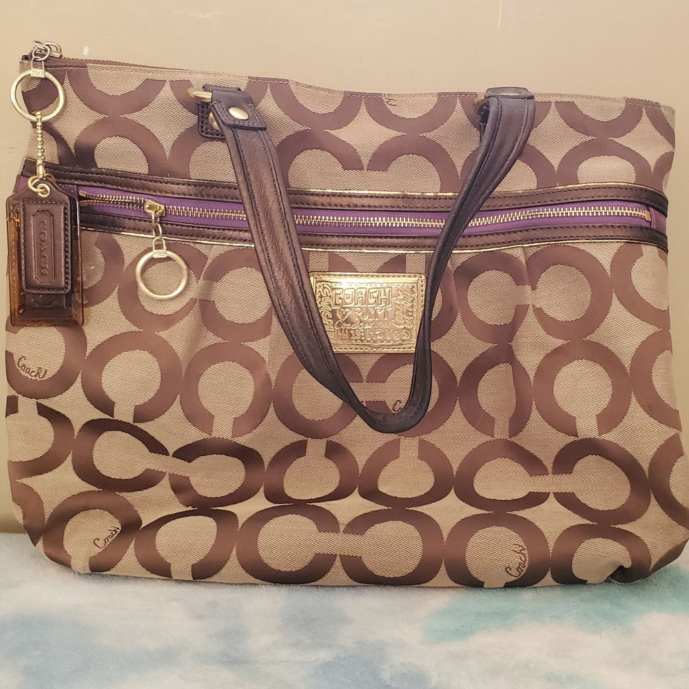 Coach purse